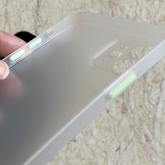 iPhone 12 covers X 3 - Picture 6 of 14